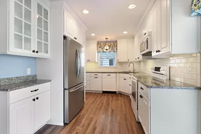 4320  Wilson Rd, Kenosha, WI 53142 - Photo 5