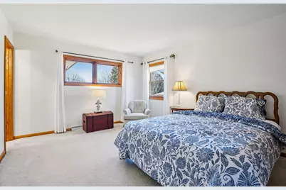 15865  Burleigh Blvd, Brookfield, WI 53005 - Photo 45