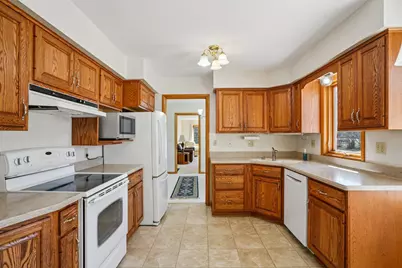 15865  Burleigh Blvd, Brookfield, WI 53005 - Photo 25