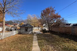 4032 N 42nd St, Milwaukee, WI 53216 - Photo 15