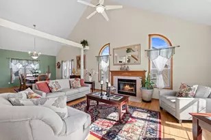 4732 W Woodward Dr, Franklin, WI 53132 - Photo 5