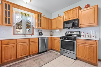 4732 W Woodward Dr, Franklin, WI 53132 - Photo 11