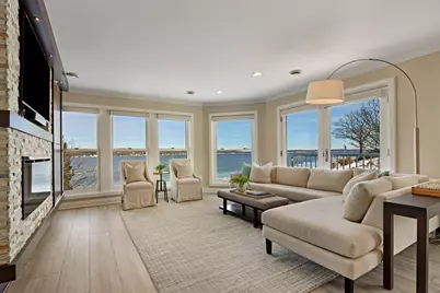 432  Harvard Ave #5 &amp; 6, Fontana, WI 53125 - Photo 3