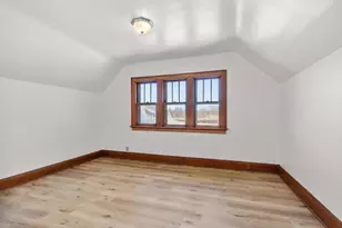 3709 W Miller Ln, Milwaukee, WI 53208 - Photo 19