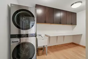 102 N Water St, Milwaukee, WI 53202 - Photo 39