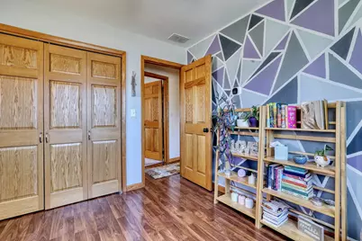 W189N5050  Crest View Ter, Menomonee Falls, WI 53051 - Photo 25