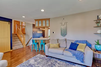 W189N5050  Crest View Ter, Menomonee Falls, WI 53051 - Photo 7