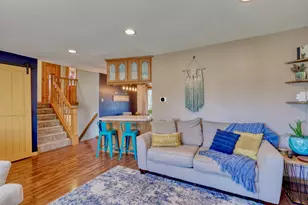 W189N5050 Crestview Terrace, Menomonee Falls, WI 53051 - Photo 7