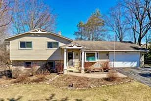 W189N5050 Crestview Terrace, Menomonee Falls, WI 53051 - Photo 1