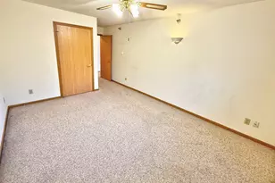 715 Canterberry Ct, West Bend, WI 53090 - Photo 11