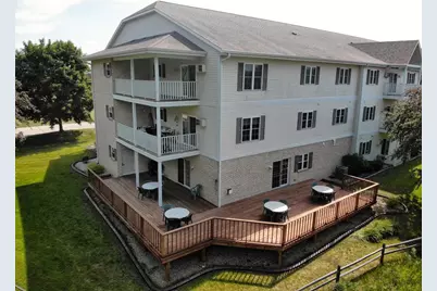 715  Canterberry Ct #105, West Bend, WI 53090 - Photo 15