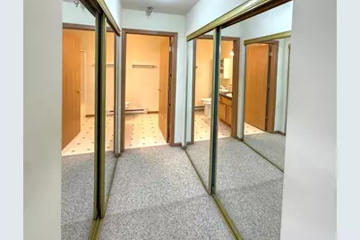 715  Canterberry Ct #105, West Bend, WI 53090 - Photo 7