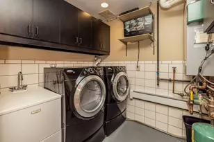 1331 North Dr. Martin Luther King Jr. Drive, Milwaukee, WI 53212 - Photo 29