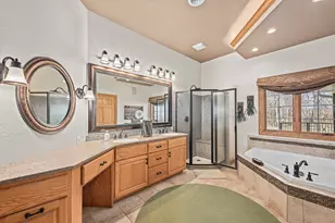 W3730 Decora Rd, Hubbard, WI 53032 - Photo 15