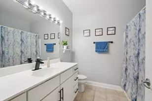 1915 N Water St, Milwaukee, WI 53202 - Photo 17