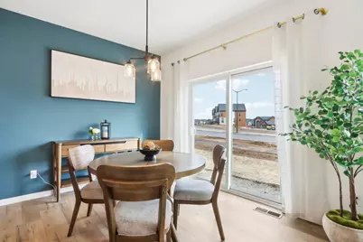 981  Lagom Way, Oconomowoc, WI 53066 - Photo 7