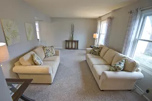 1804 Hemit Ave, Waukesha, WI 53189 - Photo 5