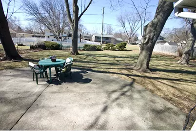 1804  Hemit Ave, Waukesha, WI 53189 - Photo 3