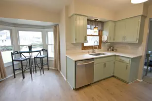 1804 Hemit Ave, Waukesha, WI 53189 - Photo 9