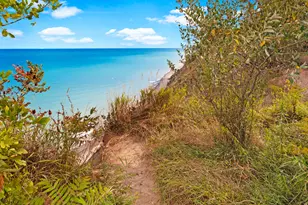 1194 Harmony Ln, Grafton, WI 53024 - Photo 23