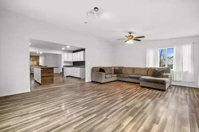 W4103  Woodland Dr, Geneva, WI 53147 - Photo 5