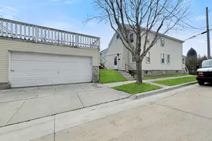 436 N Franklin St, Sheboygan, WI 53081 - Photo 3