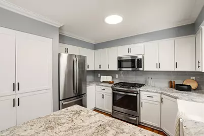 3850  Klondike Ct #B, Brookfield, WI 53045 - Photo 7