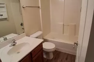 2135 Rainbow Lake Ln, West Bend, WI 53090 - Photo 17