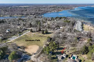 1213 Main St, Delafield, WI 53018 - Photo 41