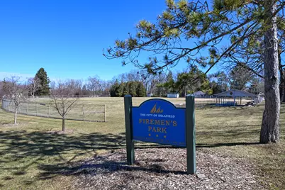 1213  Main St, Delafield, WI 53018 - Photo 39