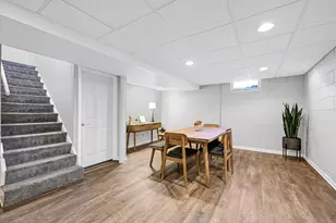 1213 Main St, Delafield, WI 53018 - Photo 27