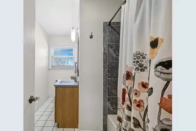 1213  Main St, Delafield, WI 53018 - Photo 19