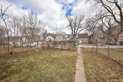 2338 N 45th St #2340, Milwaukee, WI 53210 - Photo 3