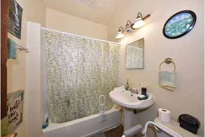 2338 N 45th St #2340, Milwaukee, WI 53210 - Photo 15