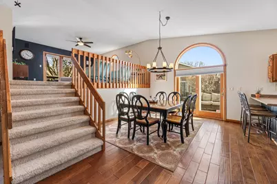 509 S 20th Ave, Onalaska, WI 54650 - Photo 9