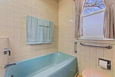 N68W29376  Hartling Rd, Merton, WI 53029 - Photo 17