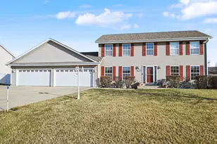 5730 Eagle Point Dr, Racine, WI 53406 - Photo 35