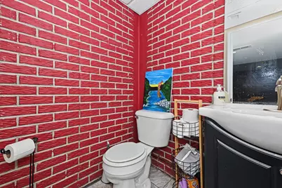 5730  Eagle Point Dr, Racine, WI 53406 - Photo 41