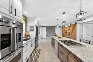 W5665 Lakeshore Dr, Sugar Creek, WI 53121 - Photo 7