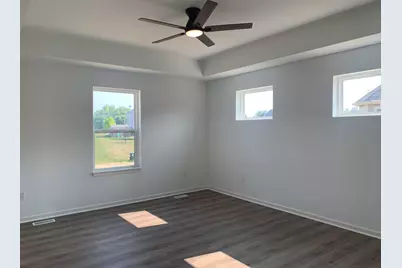 220  Linden Ln, Delavan, WI 53115 - Photo 7