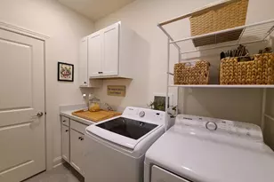 643 Cadence Cir, Lake Geneva, WI 53147 - Photo 7