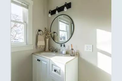 1920  16th St, La Crosse, WI 54601 - Photo 23