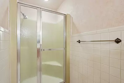 21840  Greendale Dr, Brookfield, WI 53186 - Photo 27