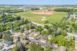 3901 Country Pl, Sheboygan, WI 53081 - Photo 21