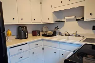 3901 Country Pl, Sheboygan, WI 53081 - Photo 5