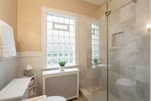 3915 N Downer Ave, Shorewood, WI 53211 - Photo 15