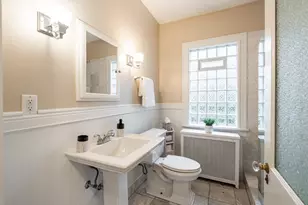 3915 N Downer Ave, Shorewood, WI 53211 - Photo 17