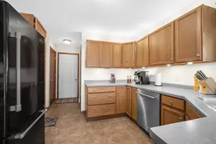 1423 Lower Forest Ct, West Bend, WI 53090 - Photo 7