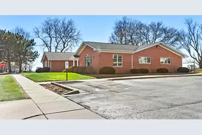 6 N West St, Elkhorn, WI 53121 - Photo 3