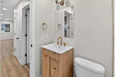 130  Buckingham Ln, Madison, WI 53714 - Photo 13